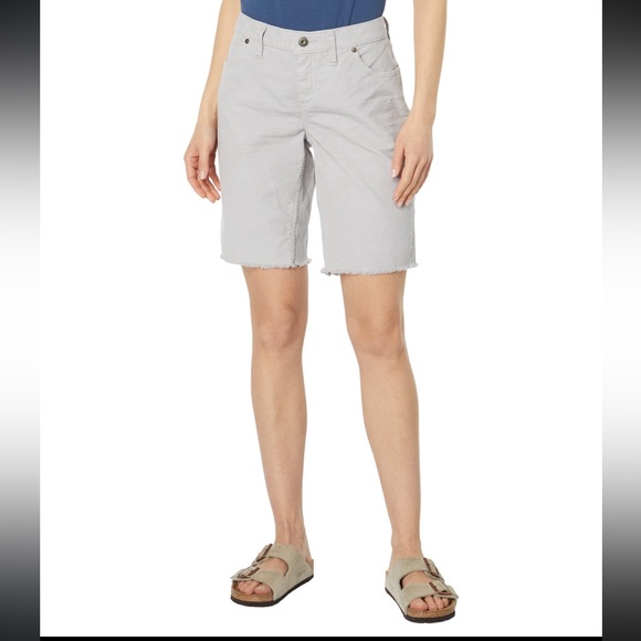 Carve Designs Oahu 10” Short - Quarry, Size 8 - Picture 2 of 12